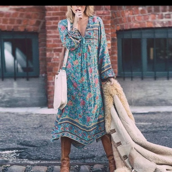 bagsnbistros Dresses & Skirts - LAST 1 3X Boho blue gypsy rayon floral maxi dress